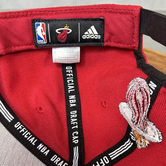 Adidas NBA Hat Miami Heat Snapback Baseball Cap Red Black Wool Blend Embroidered - Picture 11 of 13